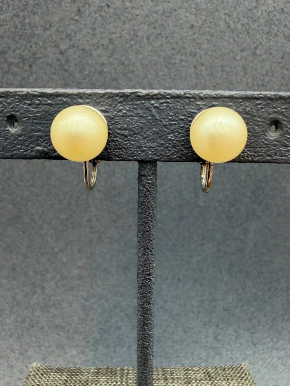 Vintage Hinged Clip-On Earrings 3/8 In As Is Silver Ivory Pearl Retro Screw-Back